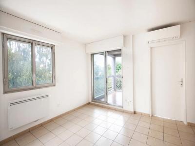 photo For sale Apartment MARSEILLE-8EME-ARRONDISSEMENT 13