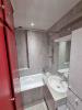 Louer Appartement Paris-18eme-arrondissement 1650 euros