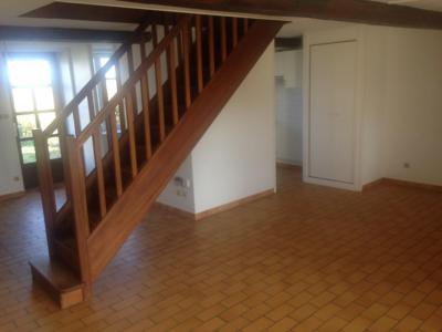 photo For rent Apartment MONTREVEL-EN-BRESSE 01