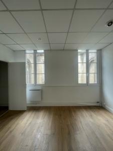 Location Commerce BORDEAUX 33000