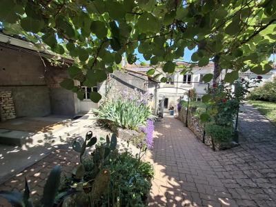 photo For sale House GUE-DE-VELLUIRE 85