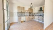 House UZES 