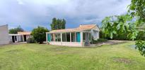 House CHAMPAGNE-LES-MARAIS 