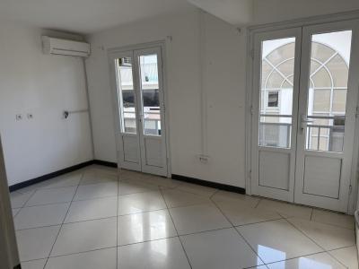 photo For rent Box office SAINT-DENIS 974