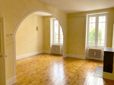 Location Appartement 3 pièces CLERMONT-FERRAND 63000
