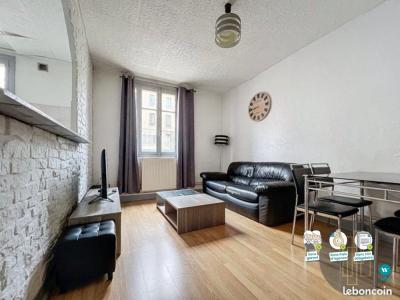 photo For rent Apartment VILLEFRANCHE-SUR-SAONE 69