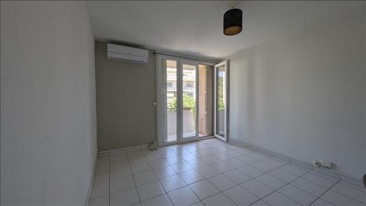 Location Appartement NICE  06