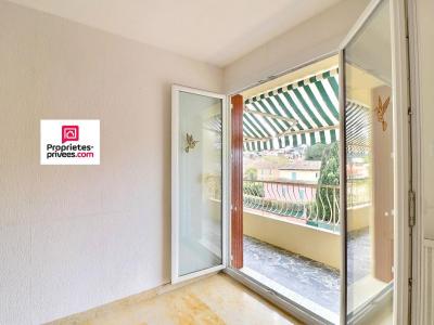Vente Appartement 4 pièces SANARY-SUR-MER 83110