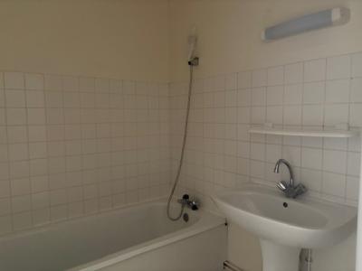 For rent Apartment CHATRE 