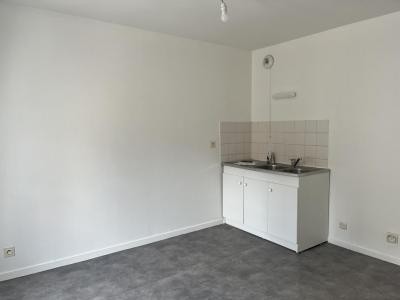 photo For rent Apartment CHATRE 36