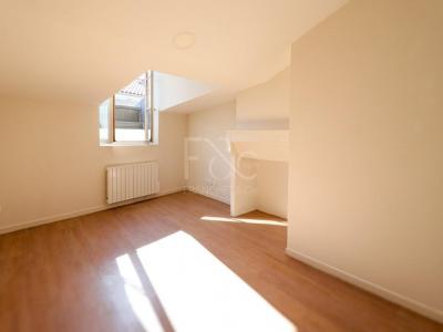 Vente Appartement 2 pièces LYON-2EME-ARRONDISSEMENT 69002