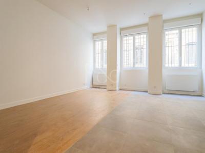 Vente Appartement 3 pièces LYON-2EME-ARRONDISSEMENT 69002