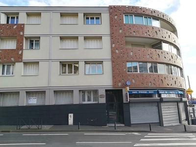 Location Appartement 3 pièces CLERMONT-FERRAND 63100