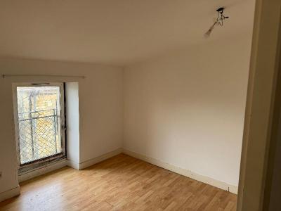 Location Appartement 3 pièces LESPARRE-MEDOC 33340