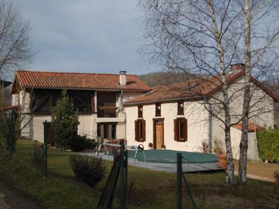 For sale House SAUVETERRE-DE-COMMINGES 