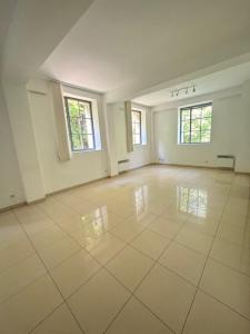 For sale Apartment CRAMOISY 