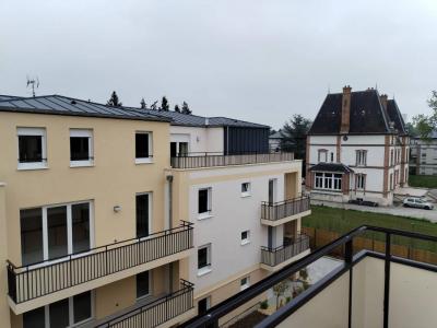Location Appartement 4 pièces DAMMARIE-LES-LYS 77190