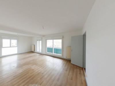 photo For rent Apartment SAINT-AMAND-MONTROND 18