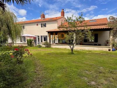 photo For sale Prestigious house FROSSAY 44