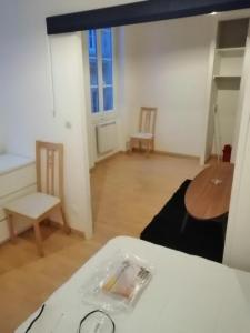 Location Appartement 3 pièces BORDEAUX 33000