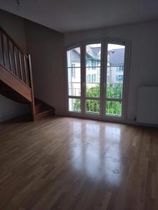 For rent Apartment BAR-SUR-AUBE 