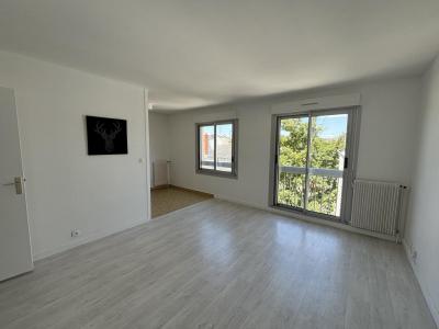 photo For rent Apartment NANTES 44