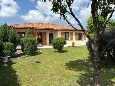 Vente Maison 4 pièces PUGNAC 33710