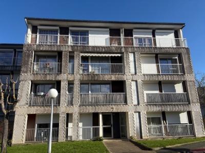 photo For rent Apartment CHATRE 36