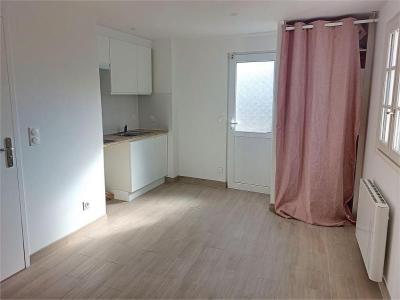 photo For rent Apartment SAINT-LOUBES 33