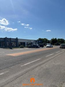 photo For sale Commerce ANCONE 26