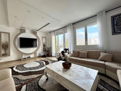 Vente Appartement 3 pièces BRON 69500