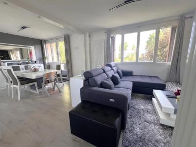 Vente Appartement 4 pièces CLAYES-SOUS-BOIS 78340