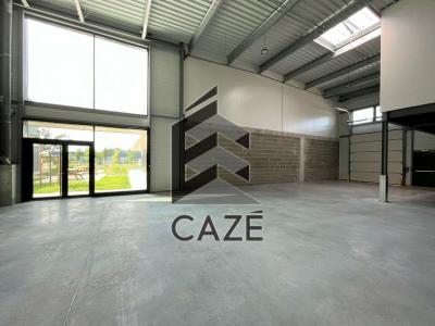 photo For rent Commerce MERIGNAC 33