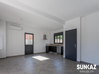 For rent House SAINT-PIERRE