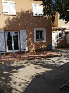 photo For rent House MIRAMAS 13