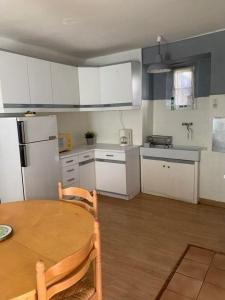 Vente Maison 2 pièces SAINT-GERMAIN-DE-CALBERTE 48370