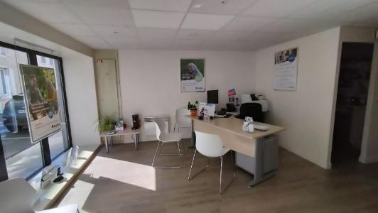 photo For sale Apartment building SURGERES 17