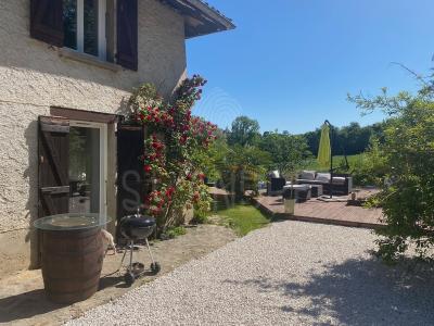 Vente Maison 6 pièces SAINT-PIERRE-DE-BRESSIEUX 38870