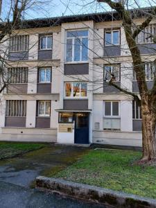 Location Appartement 4 pièces TRONCHE 38700
