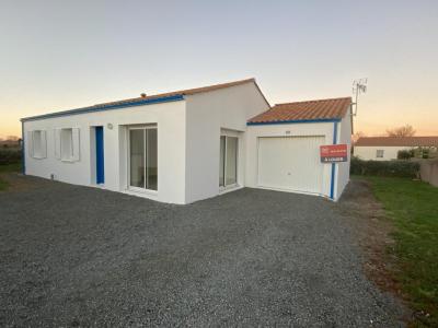 photo For rent House VAIRE 85