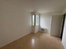 Louer Appartement Saint-benoit-du-sault 375 euros