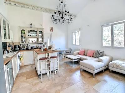 Vente Maison 4 pièces SAINT-HIPPOLYTE-DE-MONTAIGU 30700