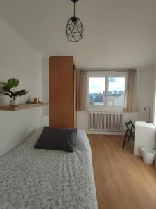 Location Appartement 3 pièces PARIS-15EME-ARRONDISSEMENT 75015