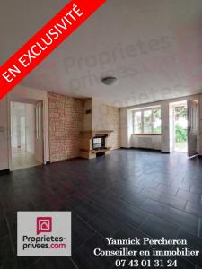 photo For rent House NOYANT 49