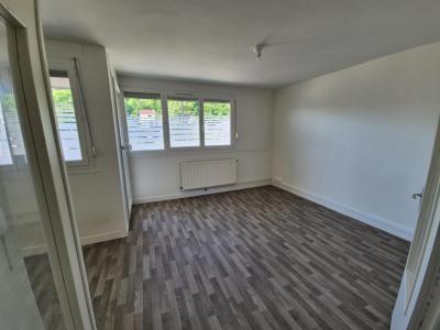 photo For rent Apartment BOGNY-SUR-MEUSE 08