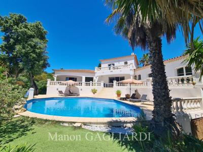 Vente Maison 7 pices SAINT-CYR-SUR-MER 83270