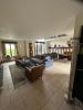 House  DANS UN HAMEAU