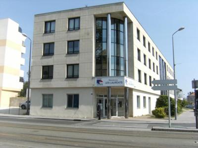 photo For rent Apartment TALENCE 33