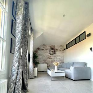 photo For rent Apartment NOISY-LE-GRAND 93