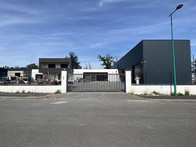 photo For rent Commerce CIVENS 42